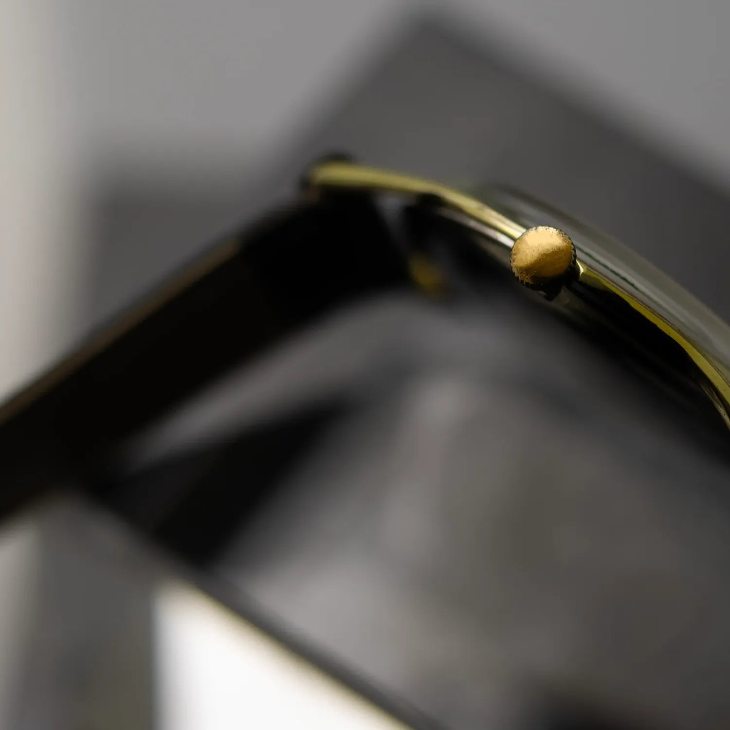 Adria Amko Watch Co. Ultra Thin – side view alternative angle