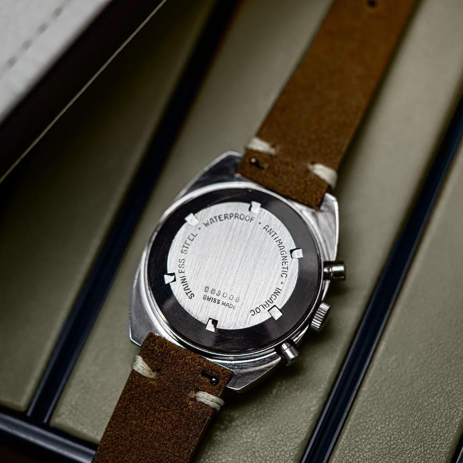 BWC Vintage Chronograph Cal. Landeron 187 – side view