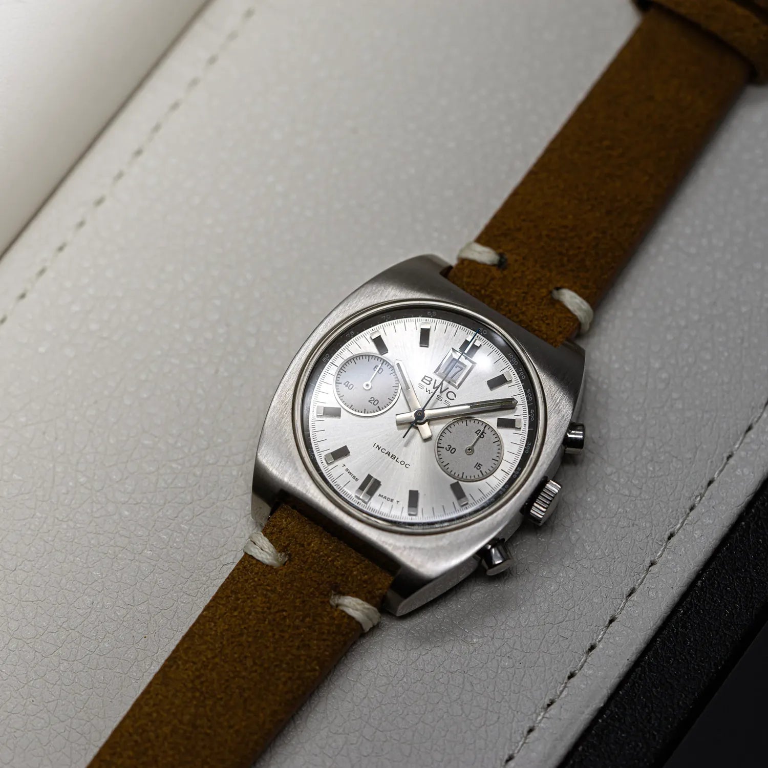 BWC Vintage Chronograph Cal. Landeron 187 – crown detail