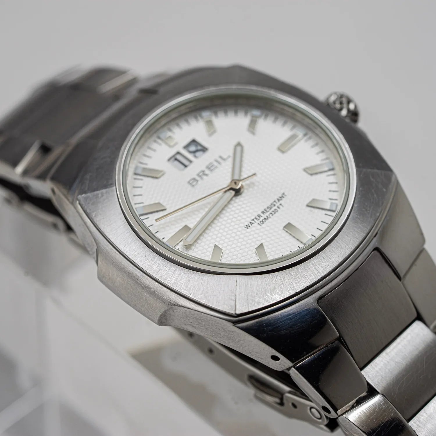 Breil Big Date Men's Watch Ref. 2519371613 – dial close-up