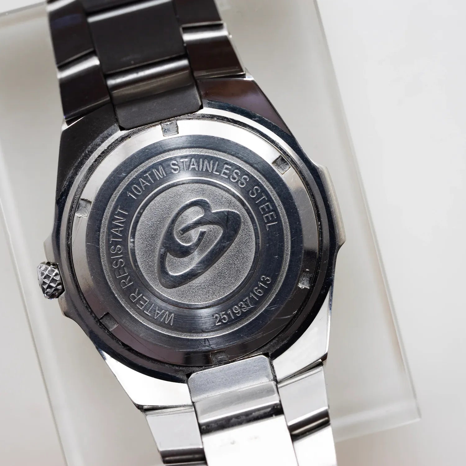Breil Big Date Men's Watch Ref. 2519371613 – movement close-up
