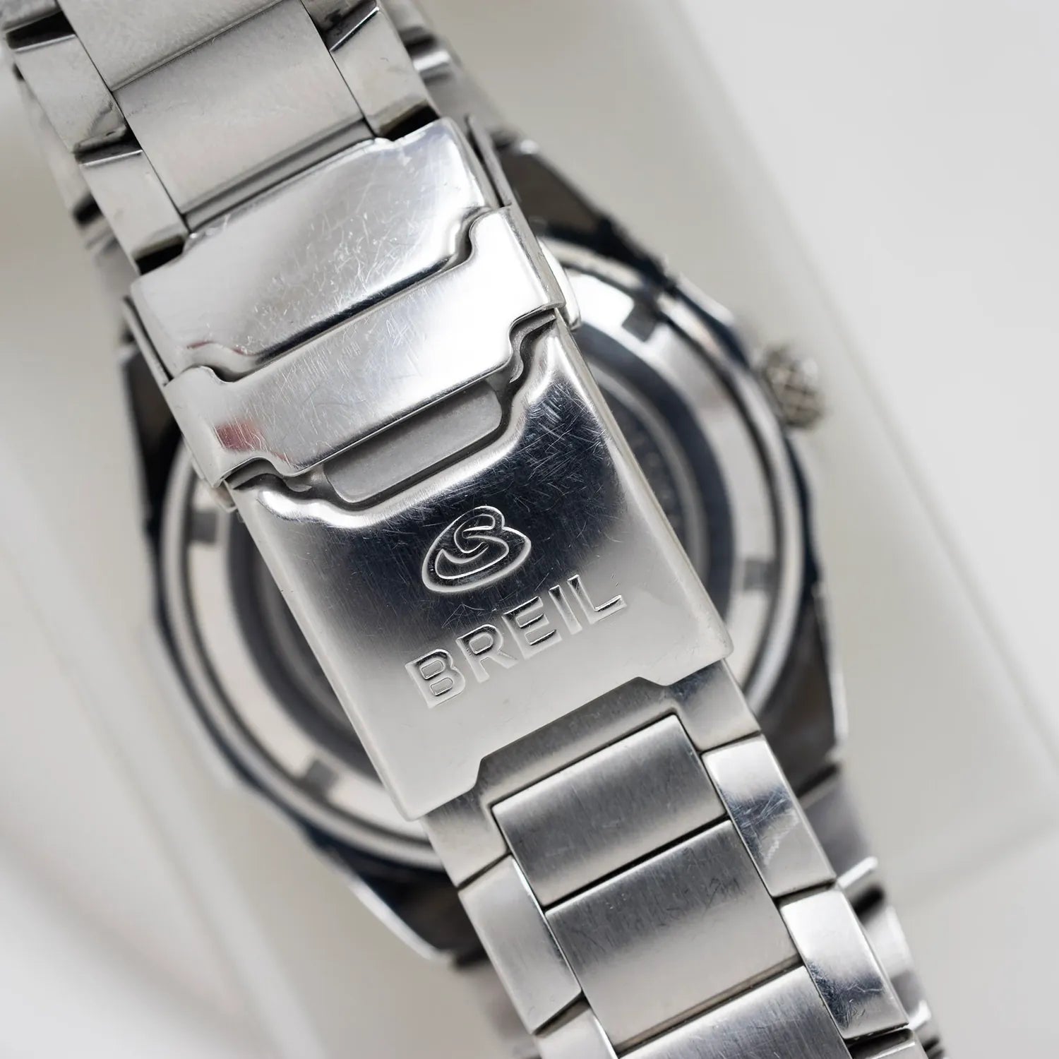 Breil Big Date Men's Watch Ref. 2519371613 – back case