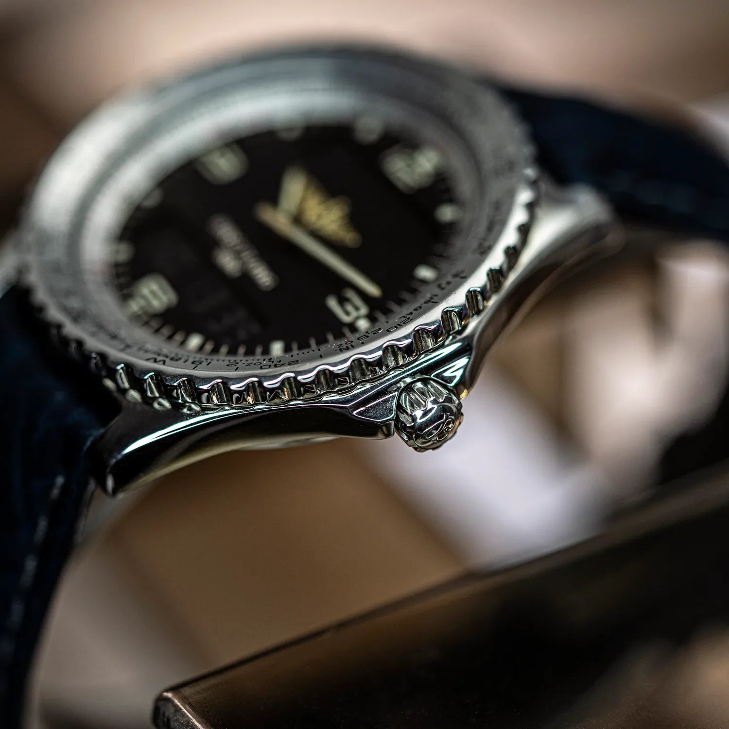 Breitling Chronospace A56012 – side view alternative angle