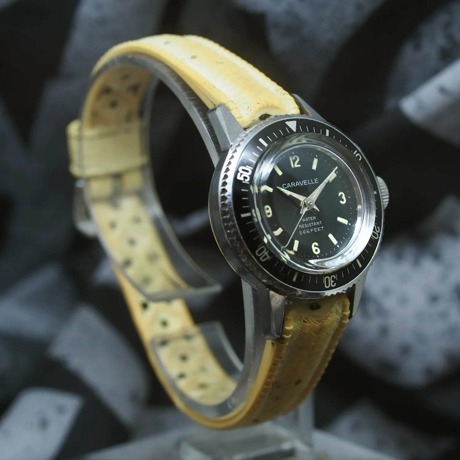 Caravelle Diver 666 Feet – dial close-up