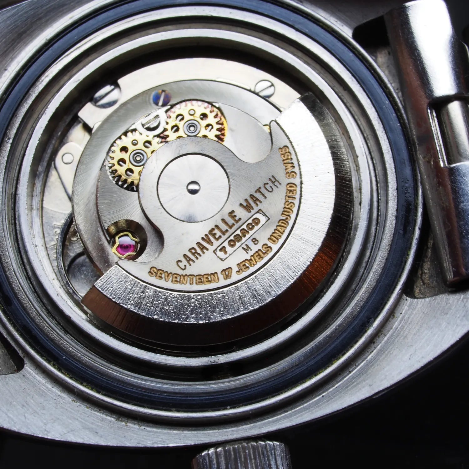 Caravelle Super Waterproof Diver Automatic – dial close-up