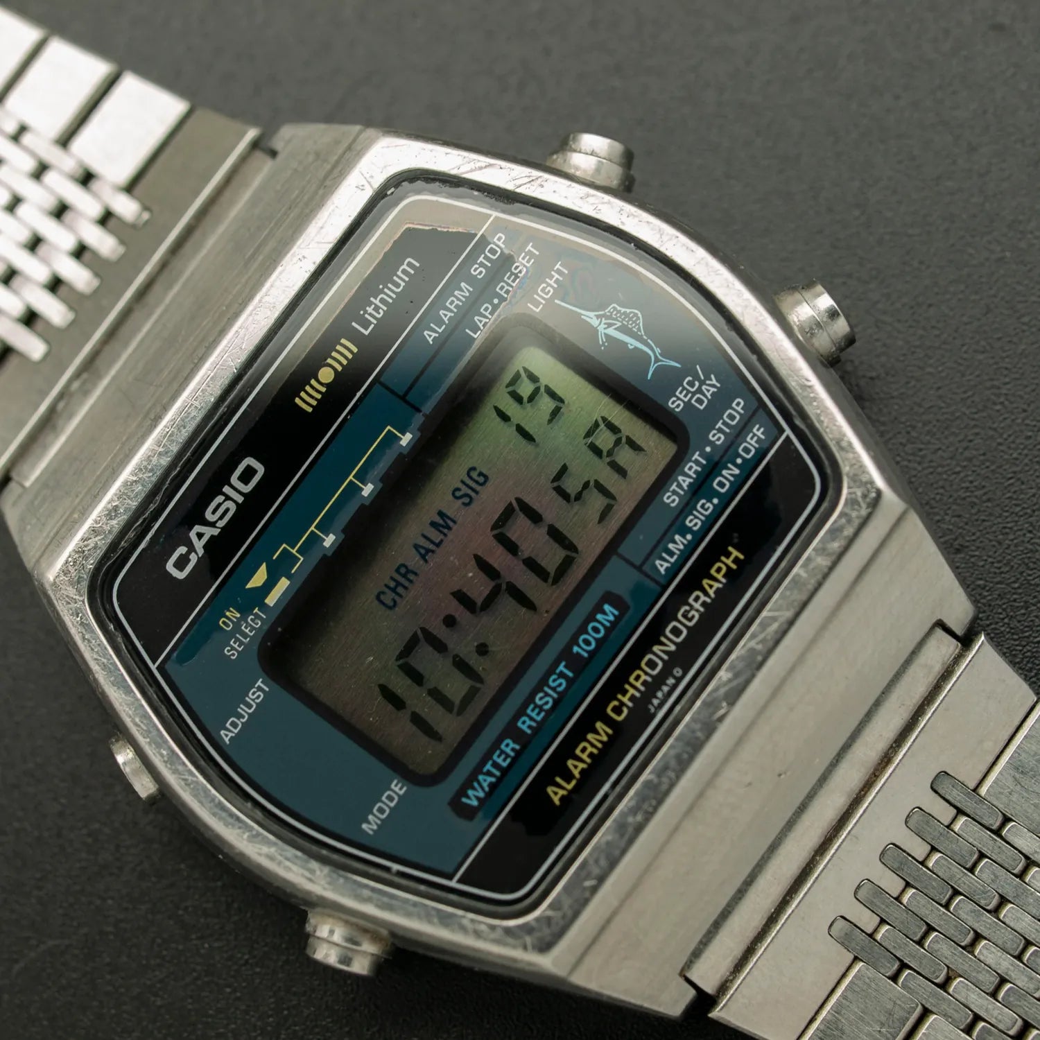 Casio W-250, Module 108 – front view