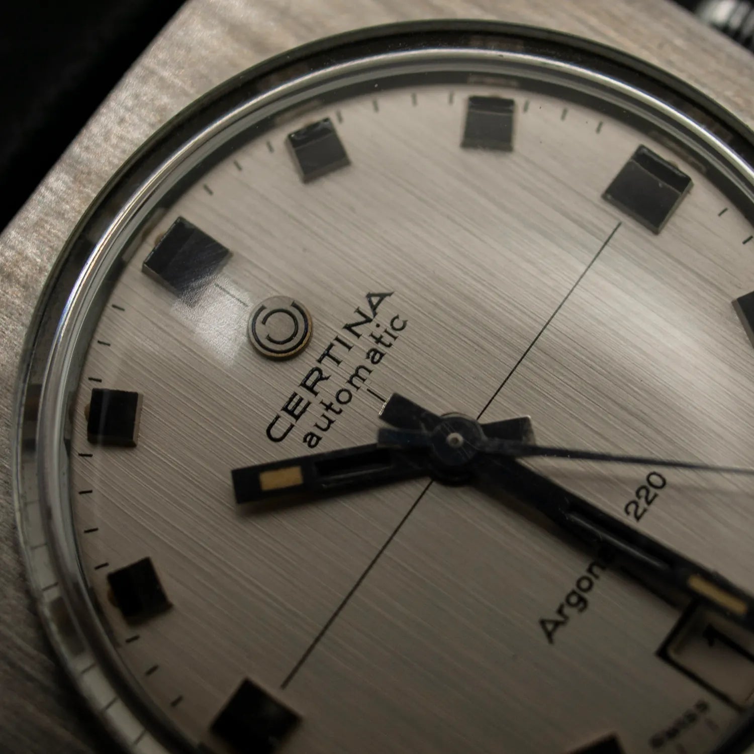 Certina Argonaut 220 Automatic, Cal. 25-66 – dial close-up