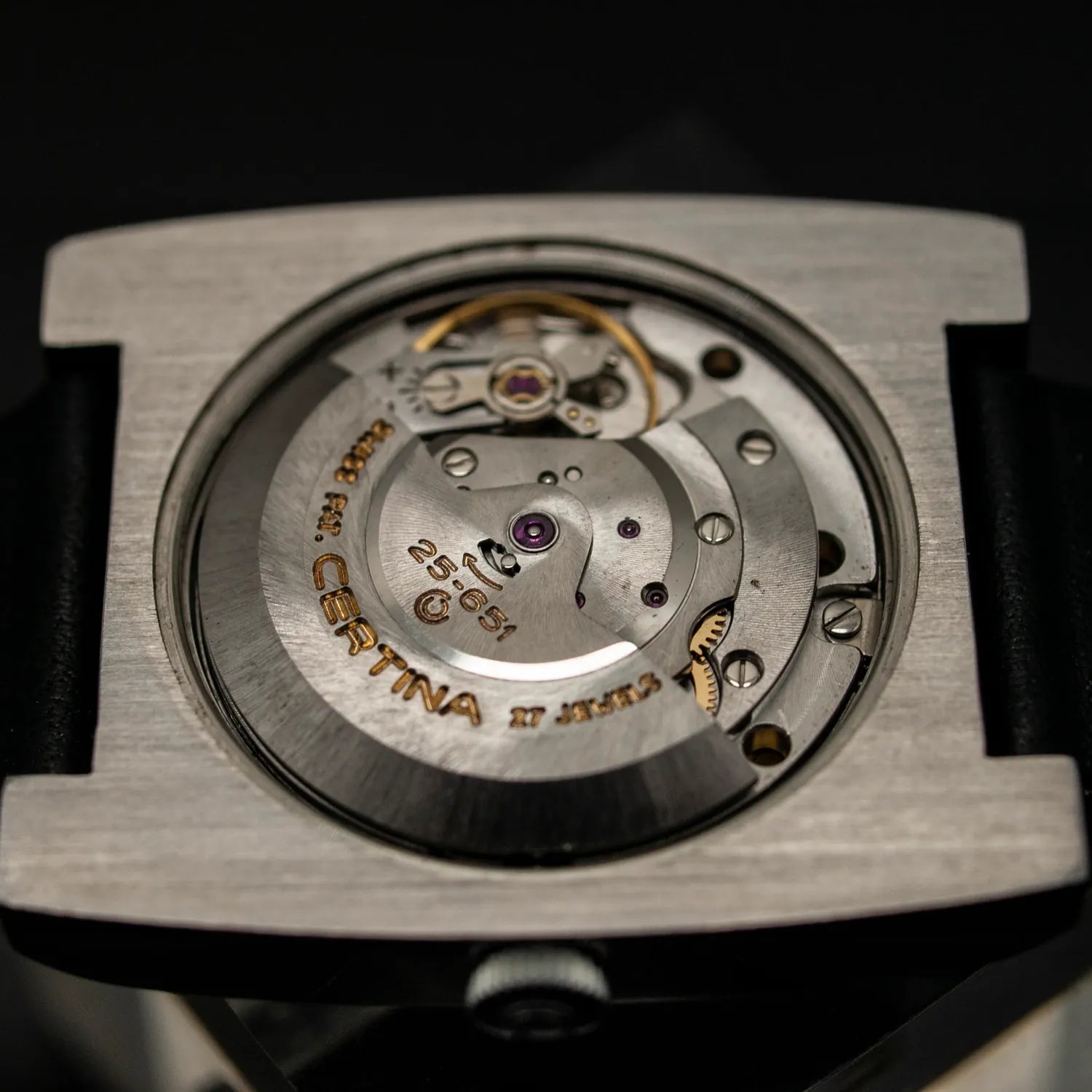 Certina Argonaut 220 Automatic, Cal. 25-66 – side view