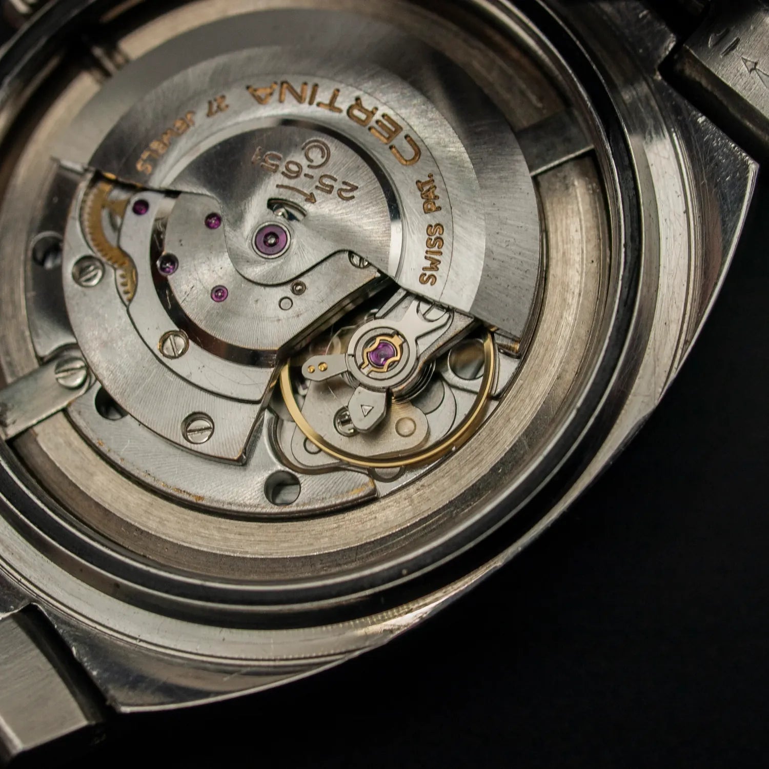 Certina Blue Ribbon, Cal. 25-651 – dial close-up