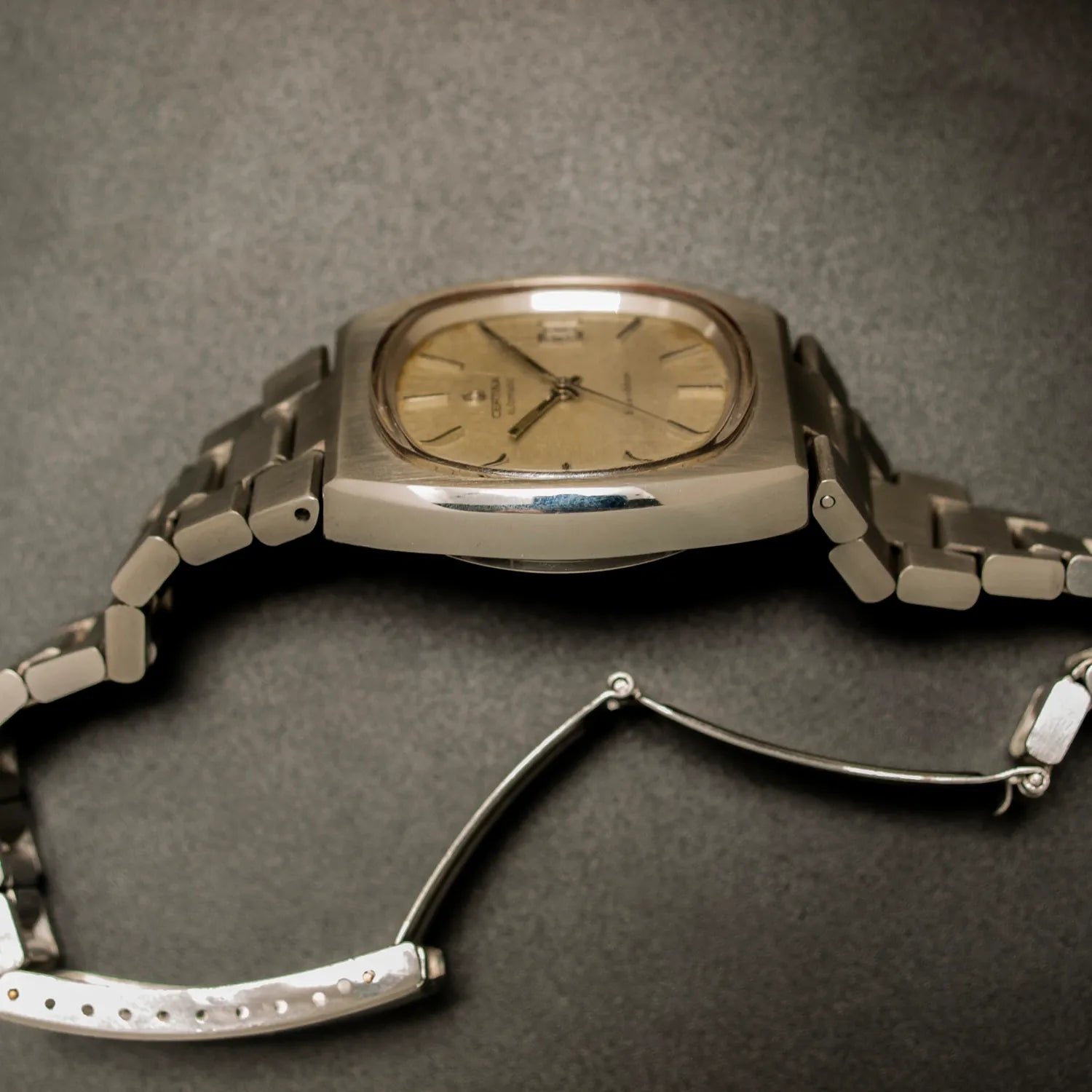 Certina Blue Ribbon, Cal. 25-651 – movement close-up