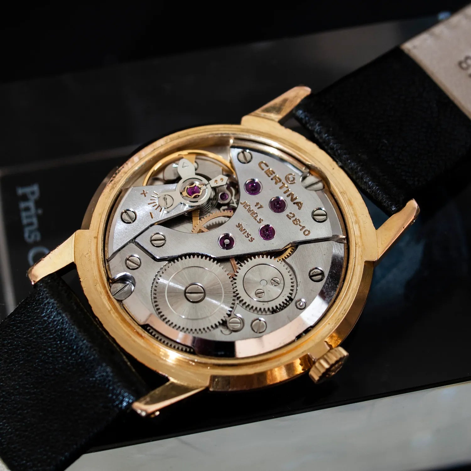 Certina Cal. 28-10 – dial close-up