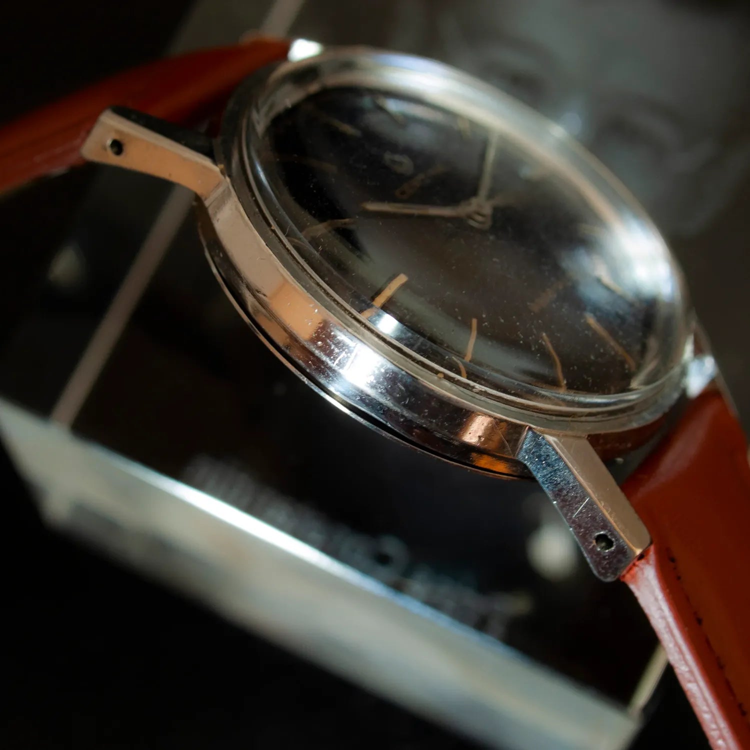 Certina Ref Waterking. 5201 075. Cal. 25-66 – side view