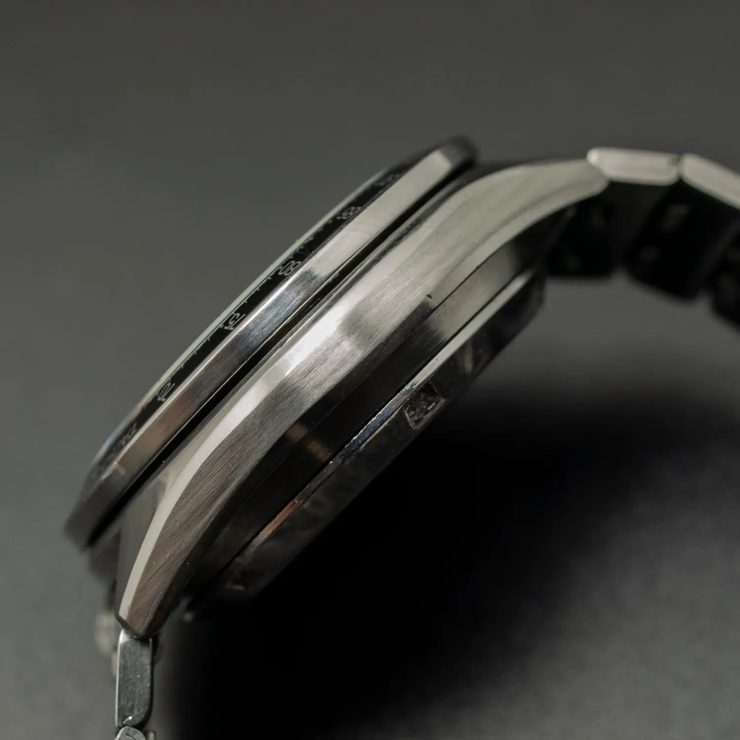 Citizen Chronograph Speedy Ref. 67-9313, Cal. 8110A – movement close-up