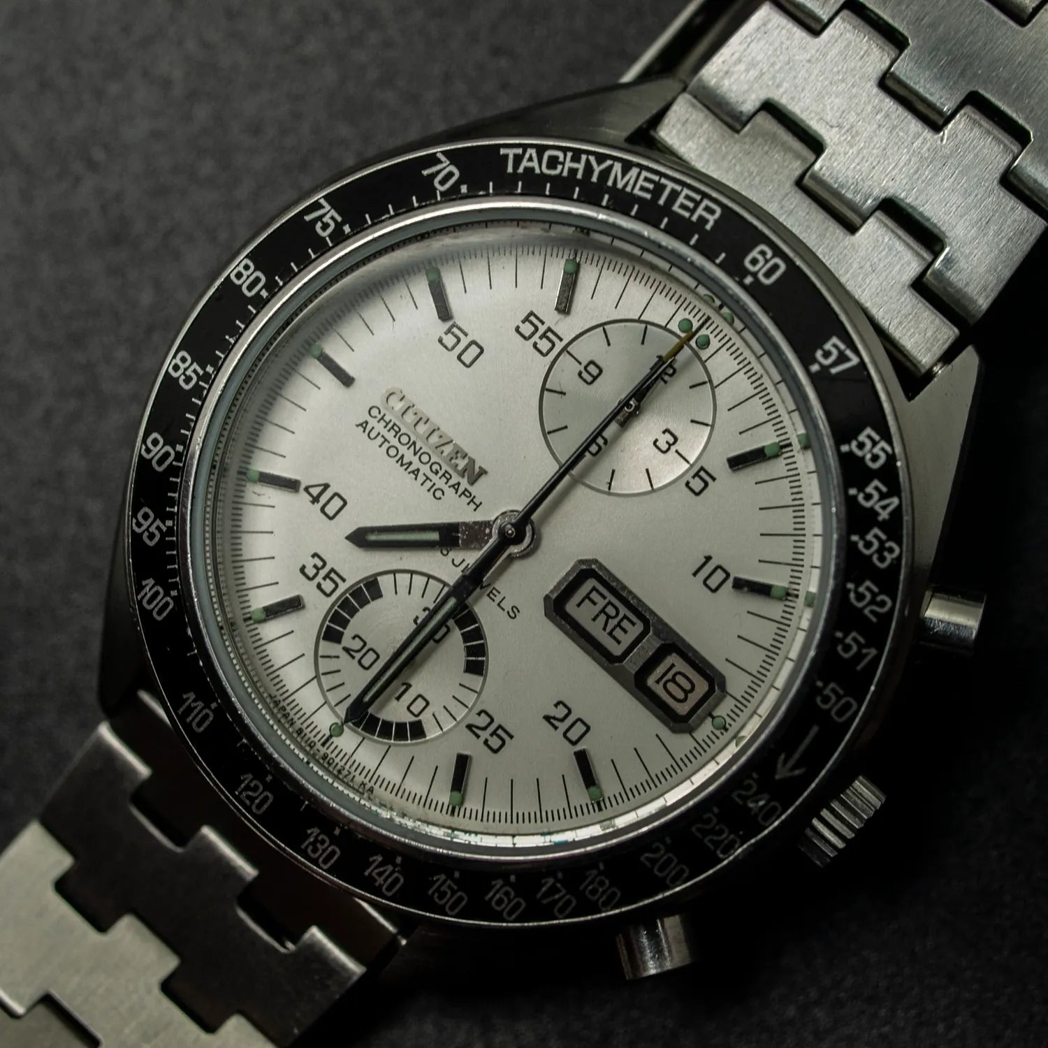 Citizen Chronograph Speedy Ref. 67-9313, Cal. 8110A – lug detail