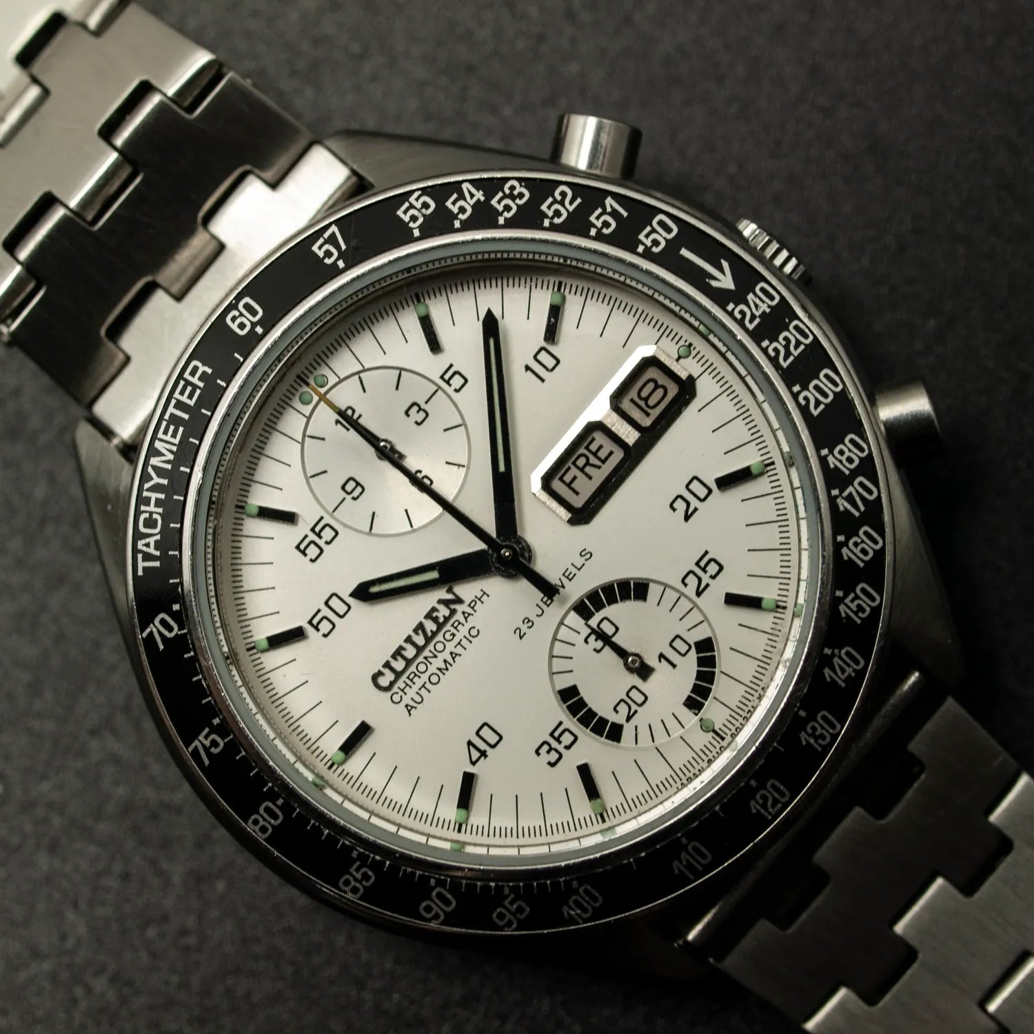 Citizen Chronograph Speedy Ref. 67-9313, Cal. 8110A – front view