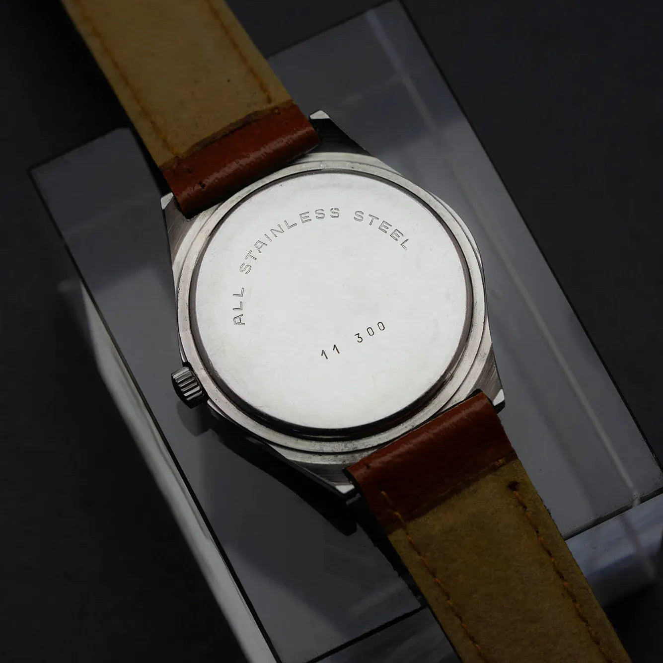 Cortebert Quartz – dial close-up