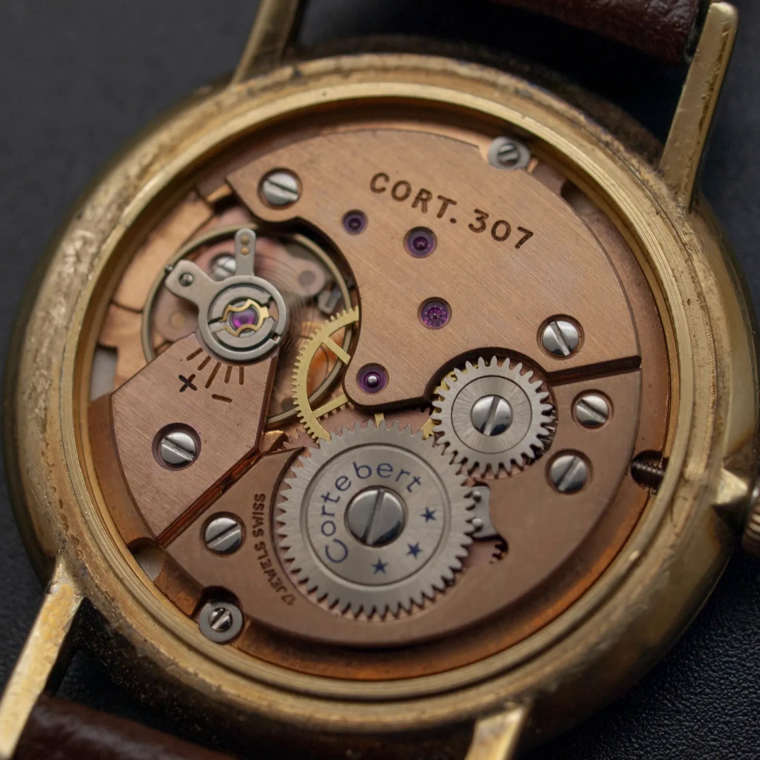Cortebert Ref 307.351, Cal. 307 – movement close-up