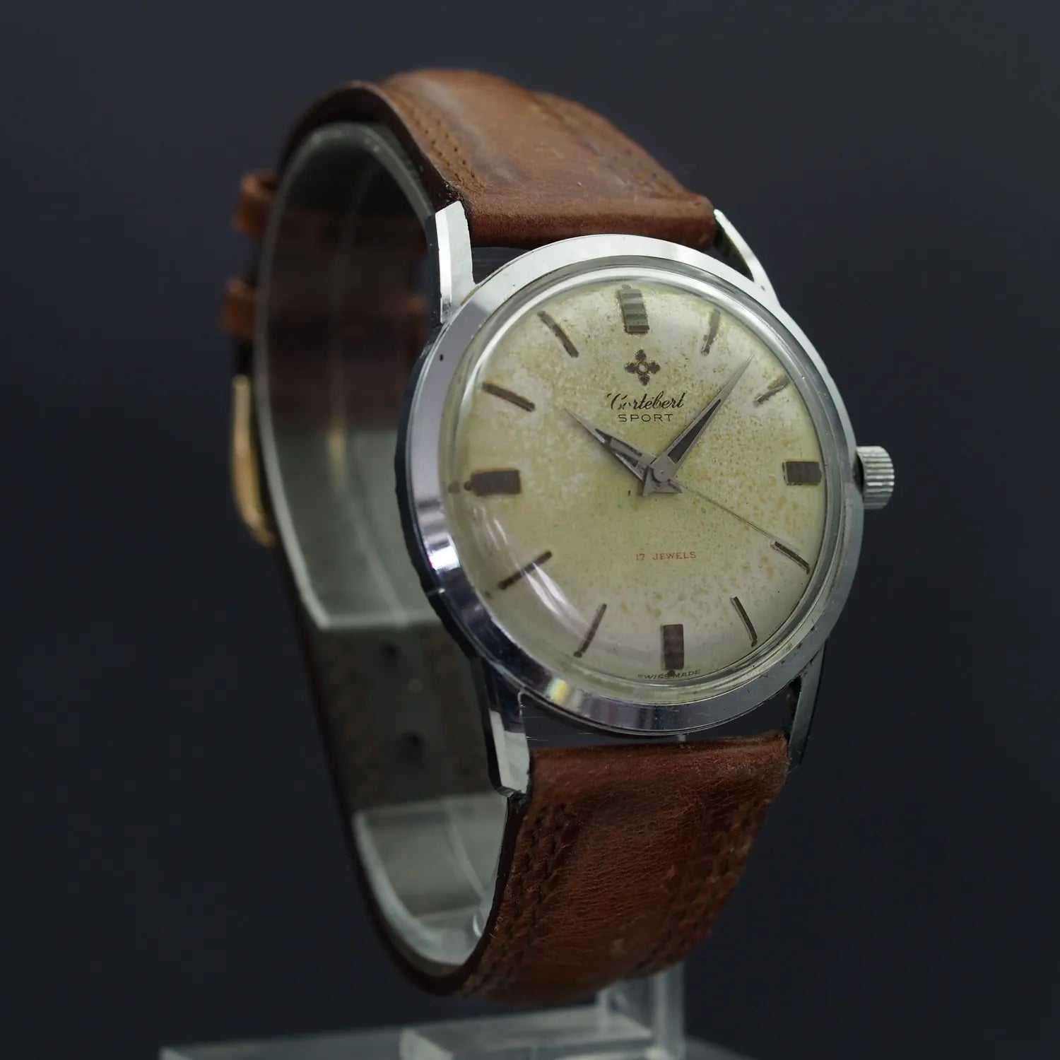 Cortebert Sport Ref. 9556, Cal. 697 – dial close-up