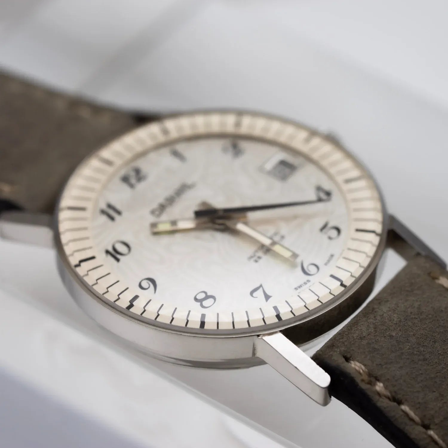 Darwil Automatic Cal. Eta 2472 – back case