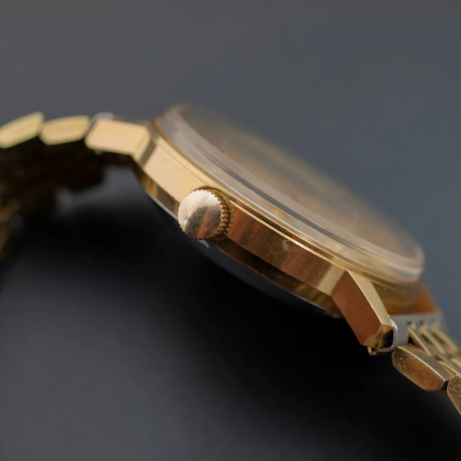 Darwil Automatic Gold Spring Ref. 1150 – side view