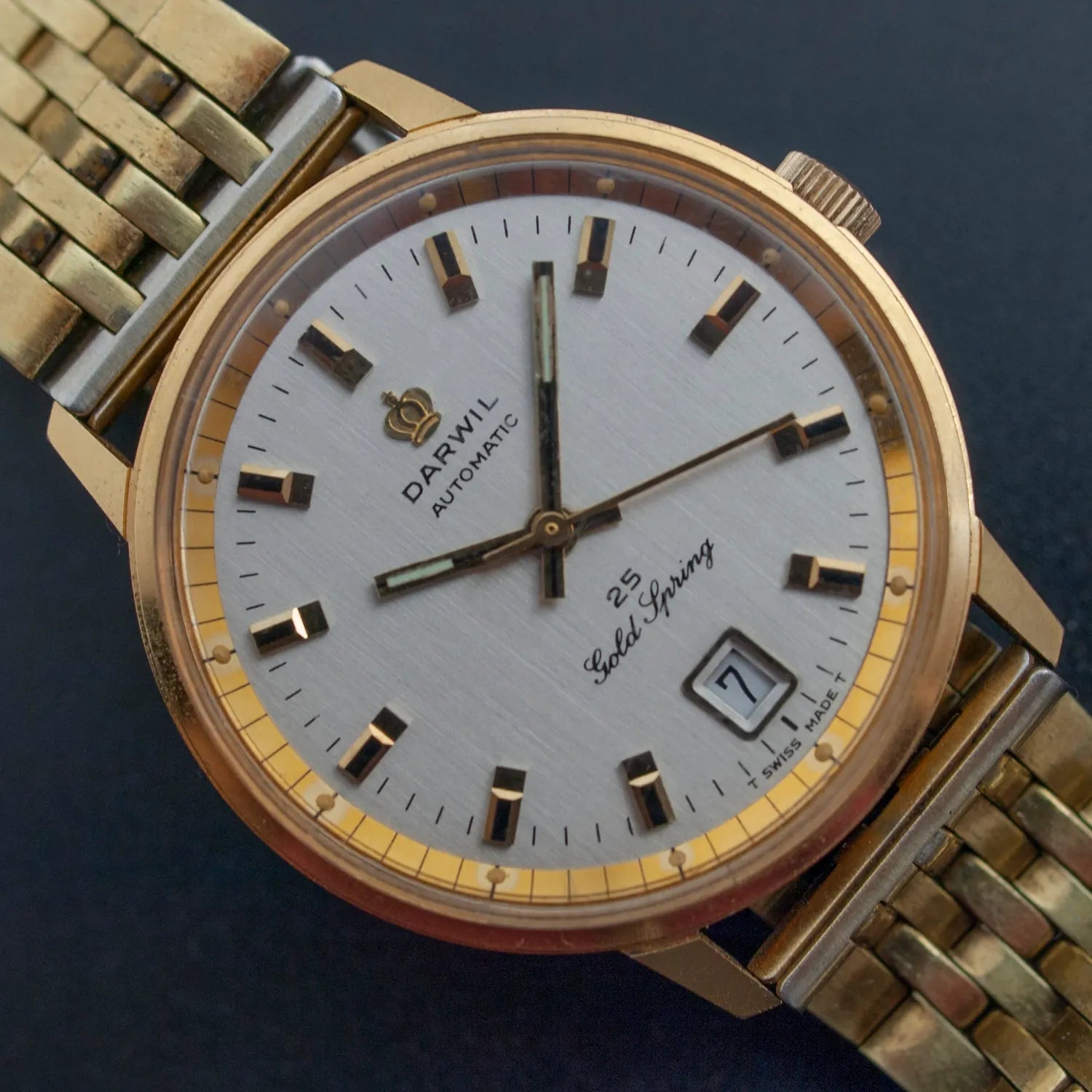 Darwil Automatic Gold Spring Ref. 1150 – front view