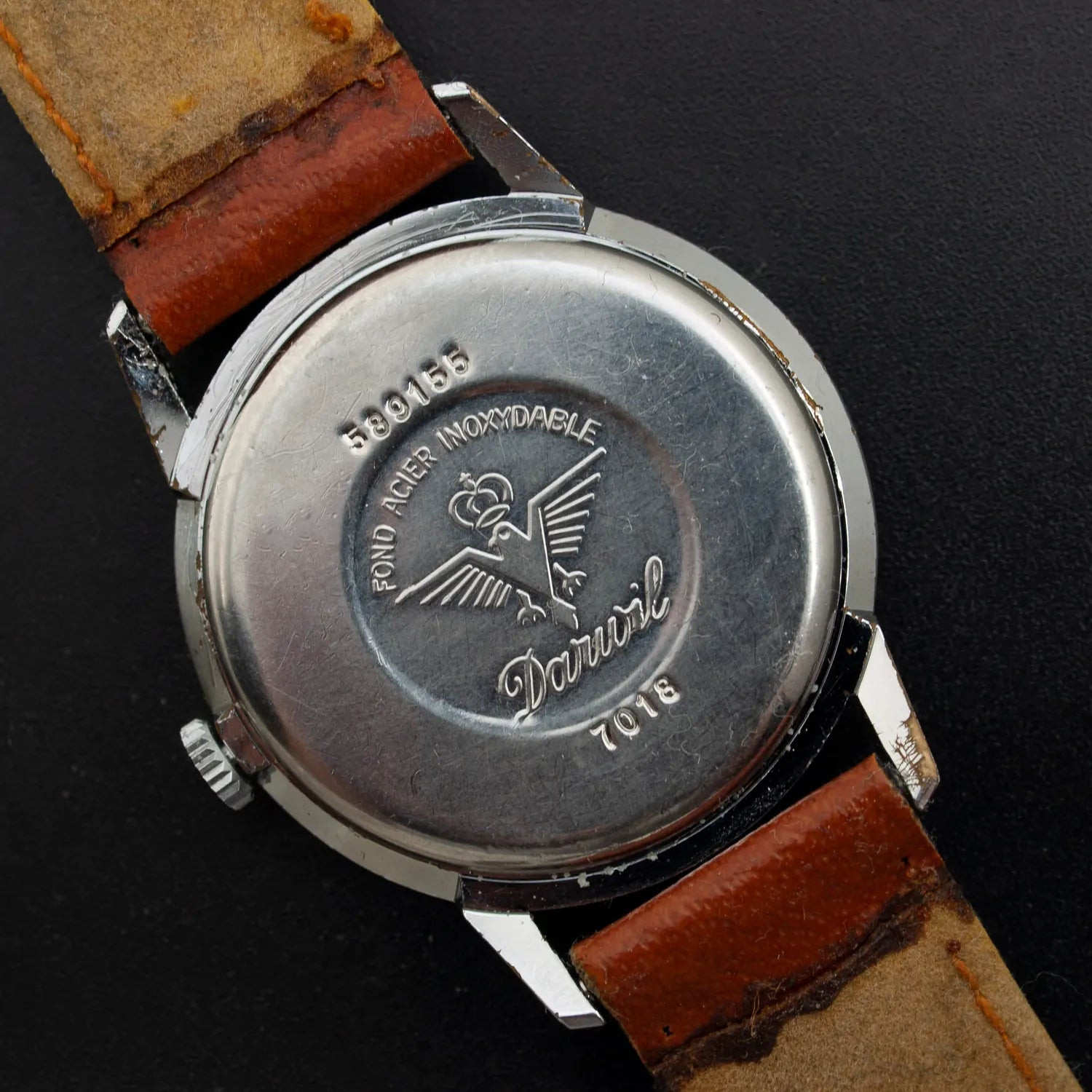 Darwil Cal. 7018 – dial close-up