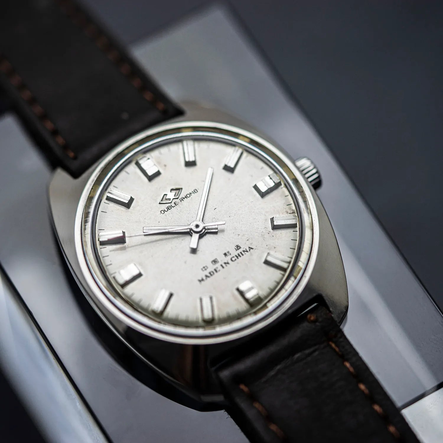 Double Rhomb Vintage Chinese Watch – side view