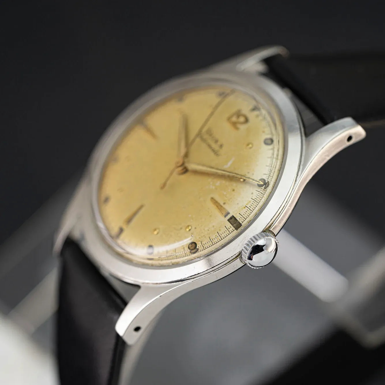 Doxa Automatic ETA 1256 – side view alternative angle