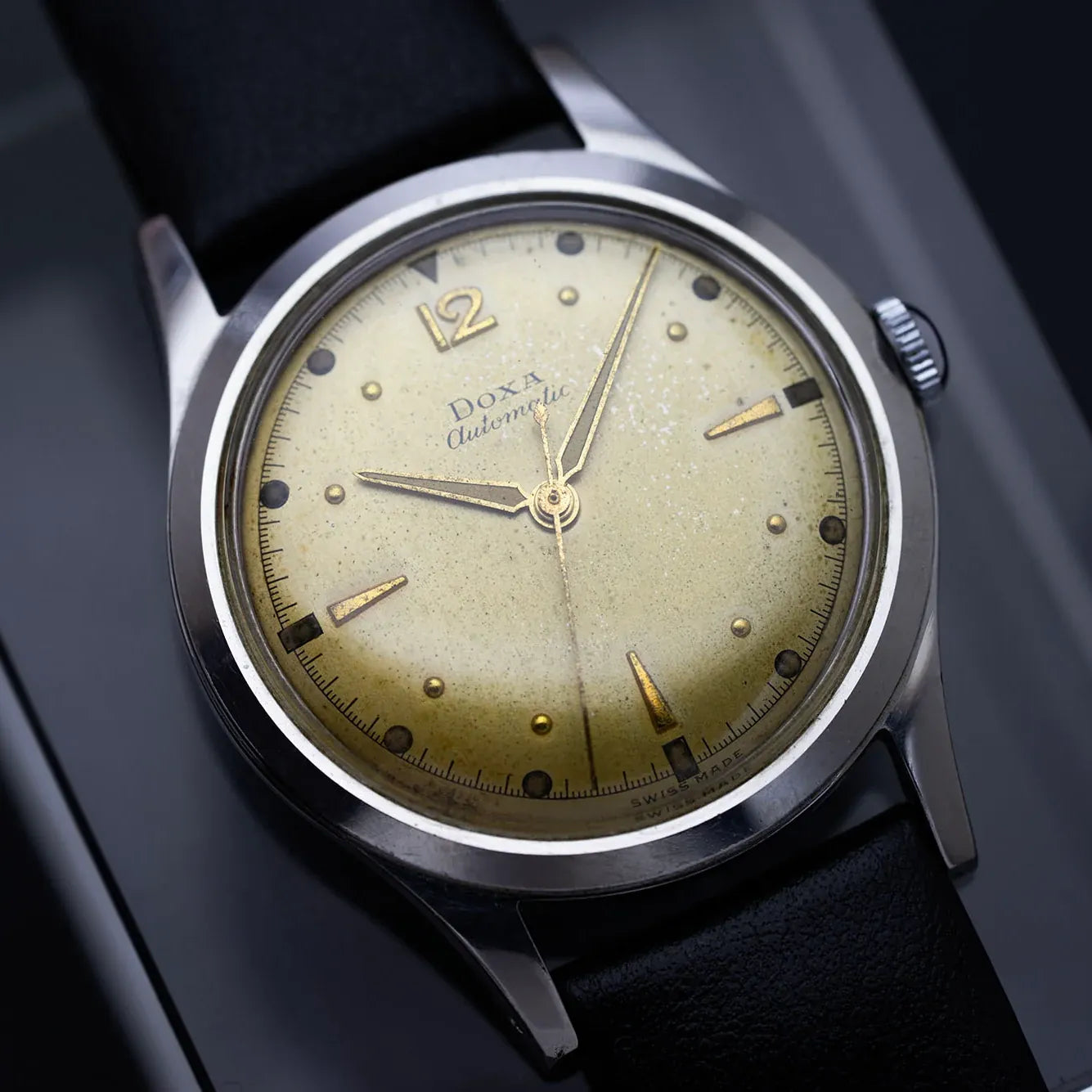 Doxa Automatic ETA 1256 – front view