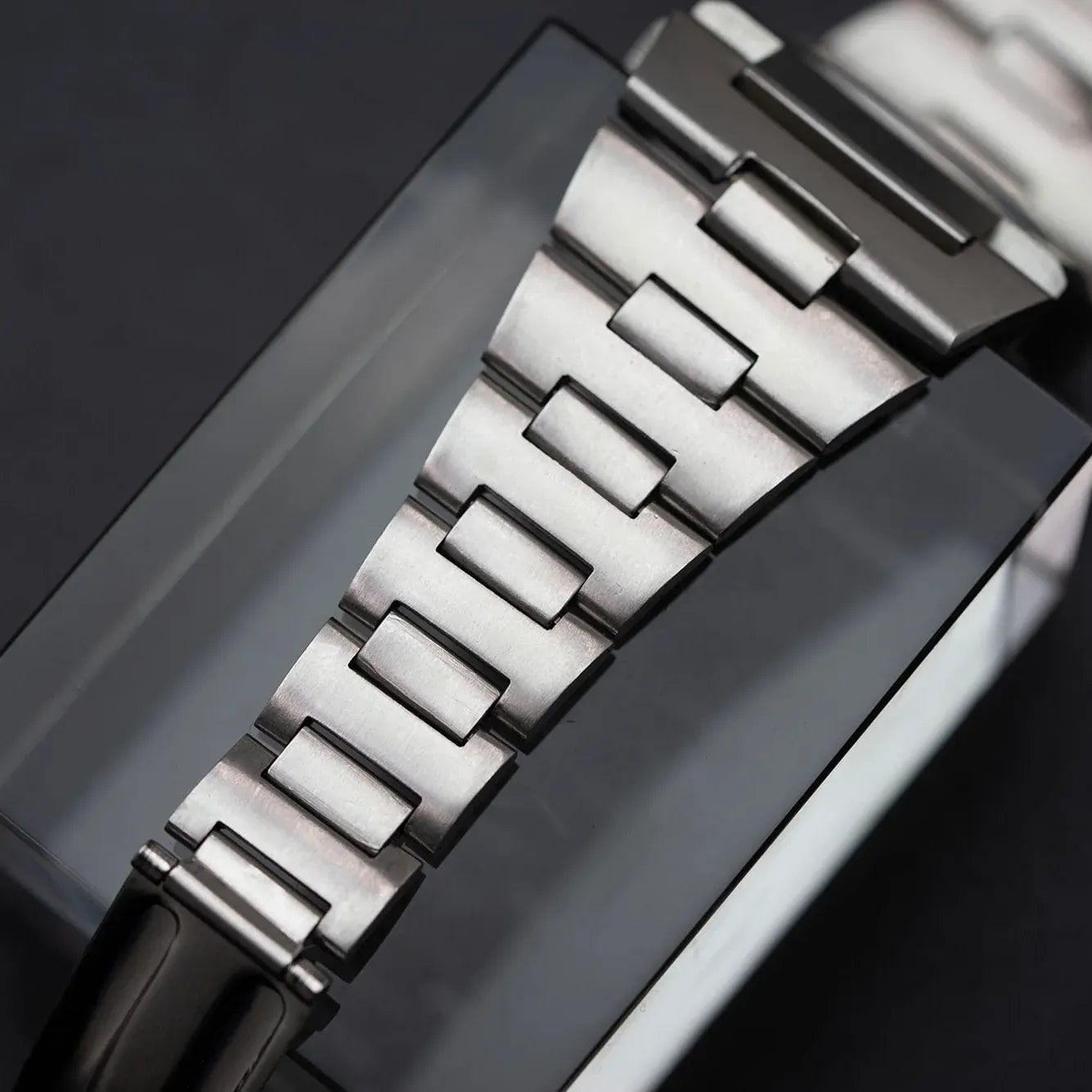 Doxa Conquistador Automatic Synchron 565 – dial close-up