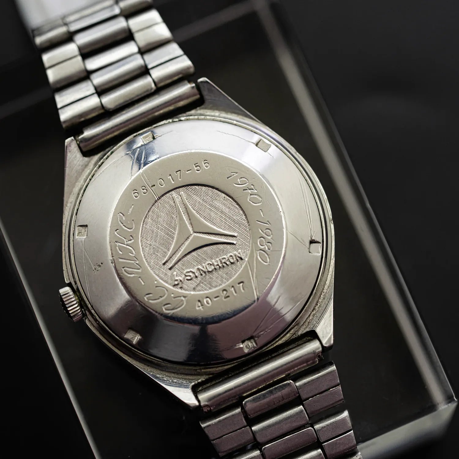 Doxa Conquistador Automatic, Ref. 68-017-56, Cal. ETA 2789 – side view alternative angle
