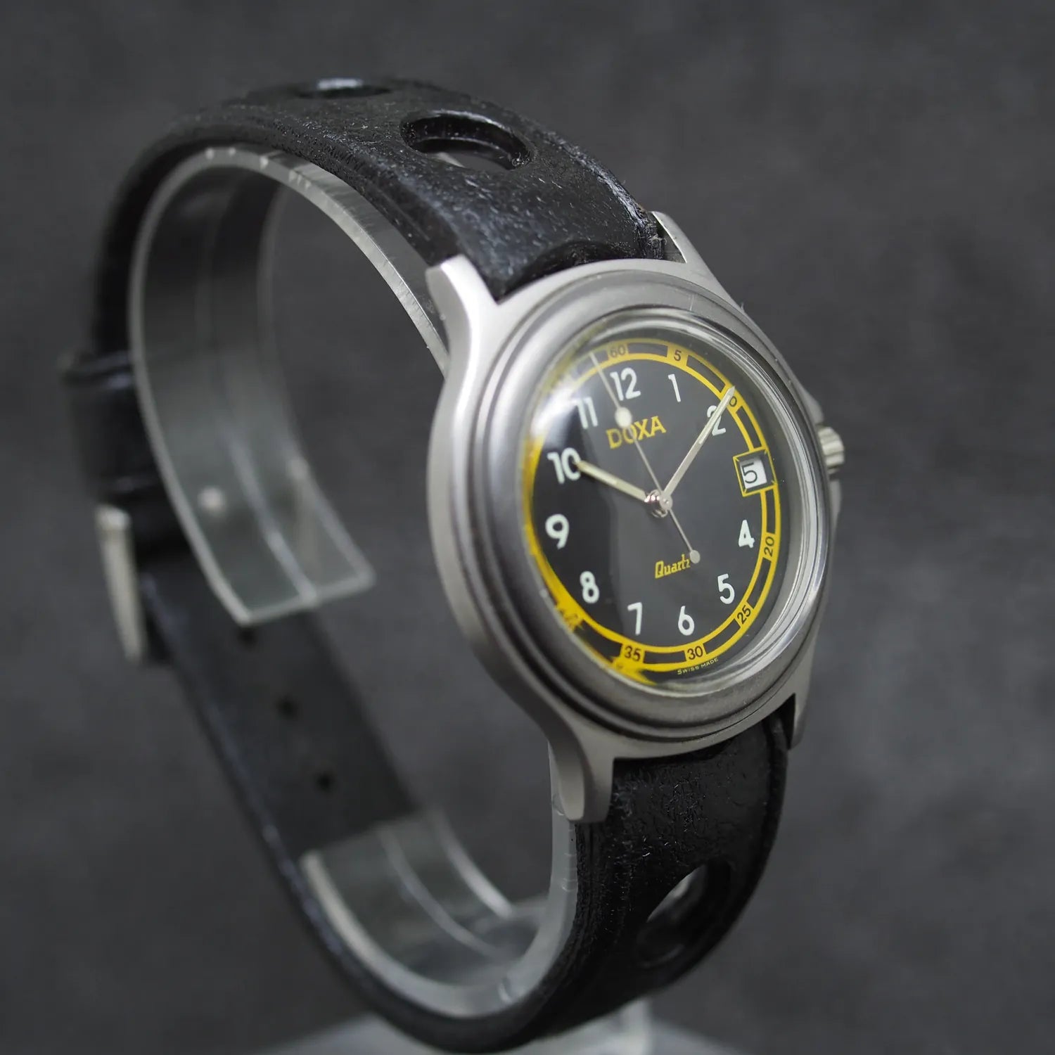 Doxa Ruthenium, Ref 4714 – side view