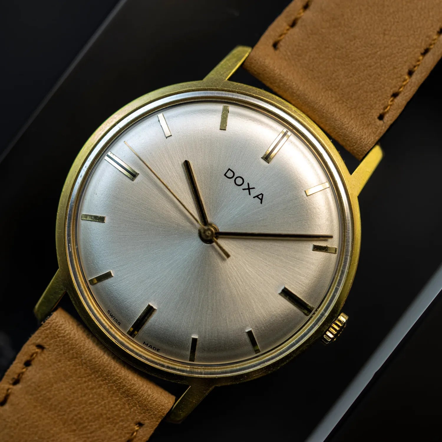 Doxa Synchron 40 Ref. 40.004.41 – front view