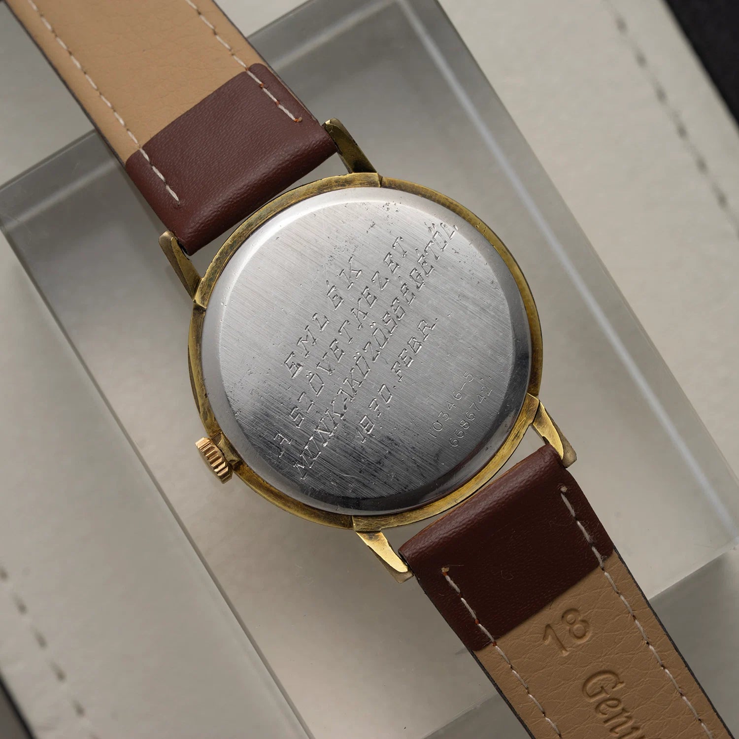 Doxa, Ref. 10346-5, Cal. 103, Men’s Manual Wind, 1970 caseback