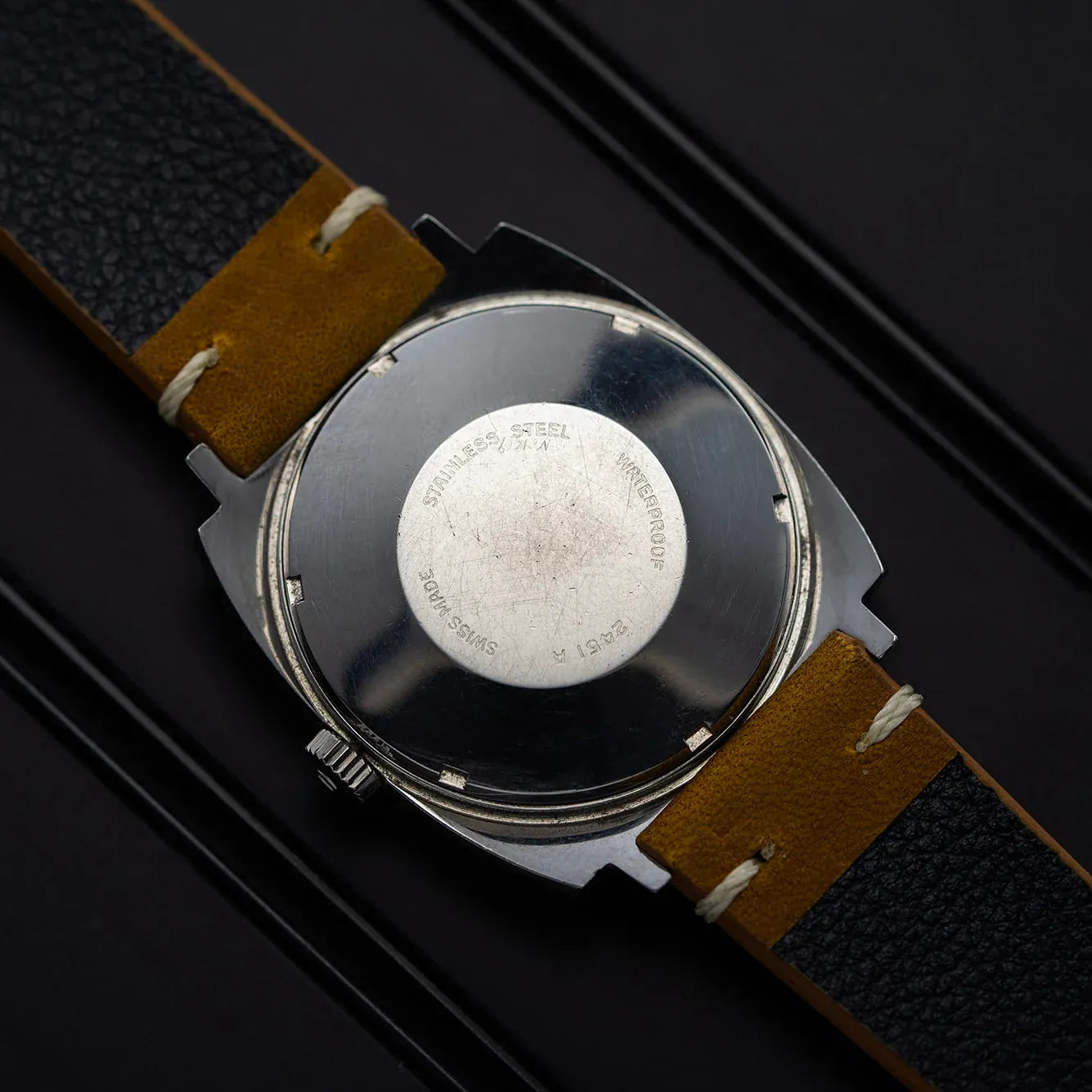 Dugena Monza Automatic, Cal. 2451,  Vintage Men's Square Watch – side view