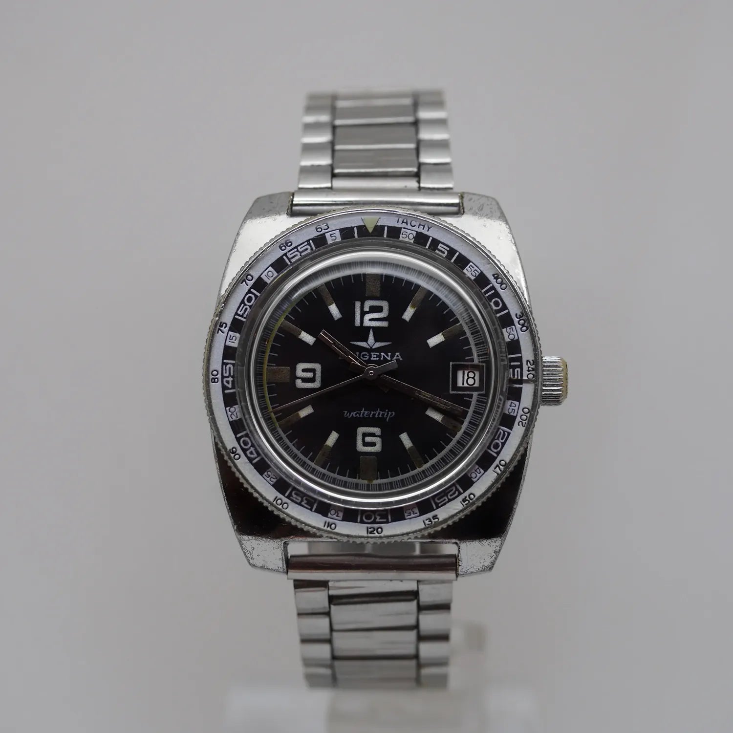 Dugena Watertrip, Cal. 3605 – dial close-up