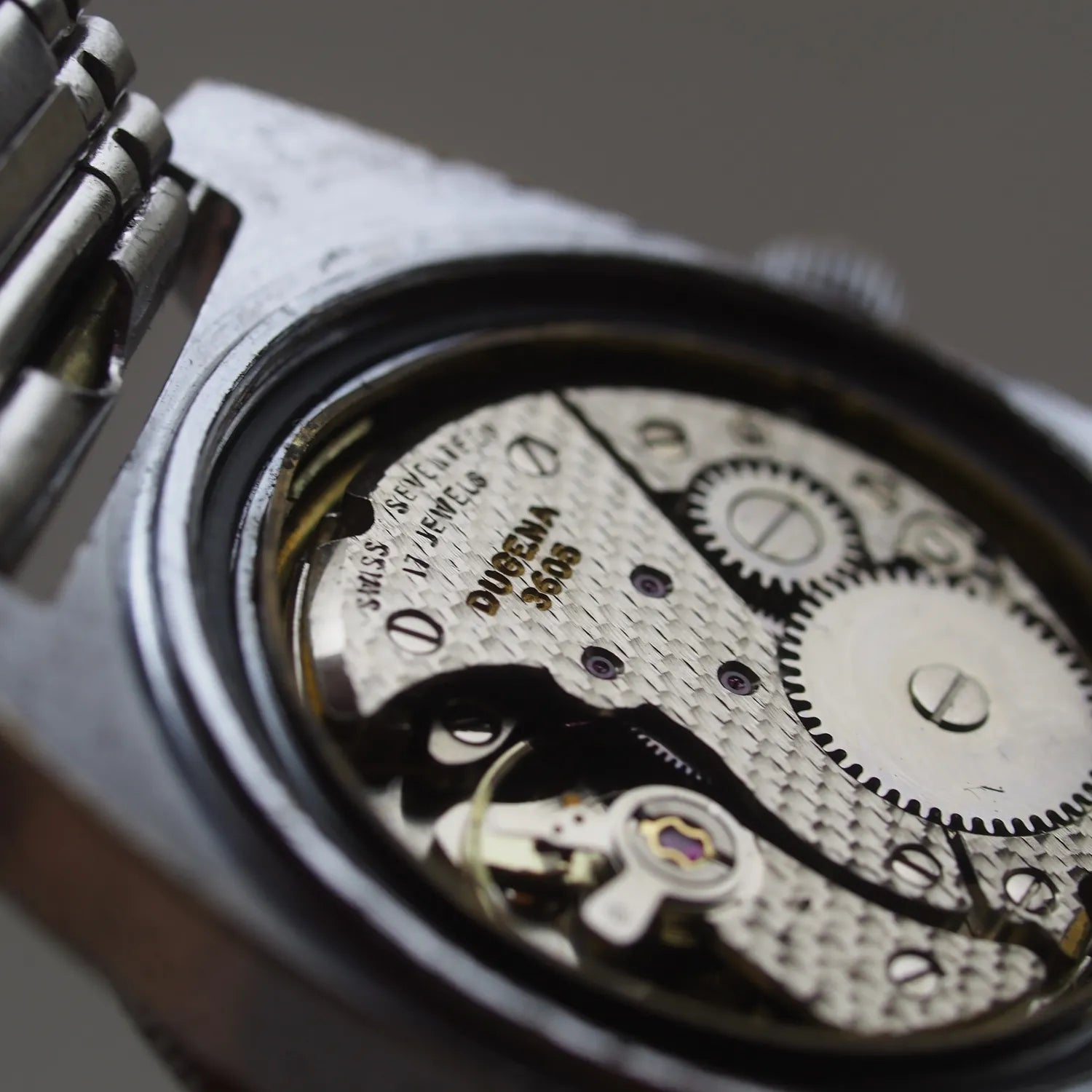 Dugena Watertrip, Cal. 3605 – strap detail