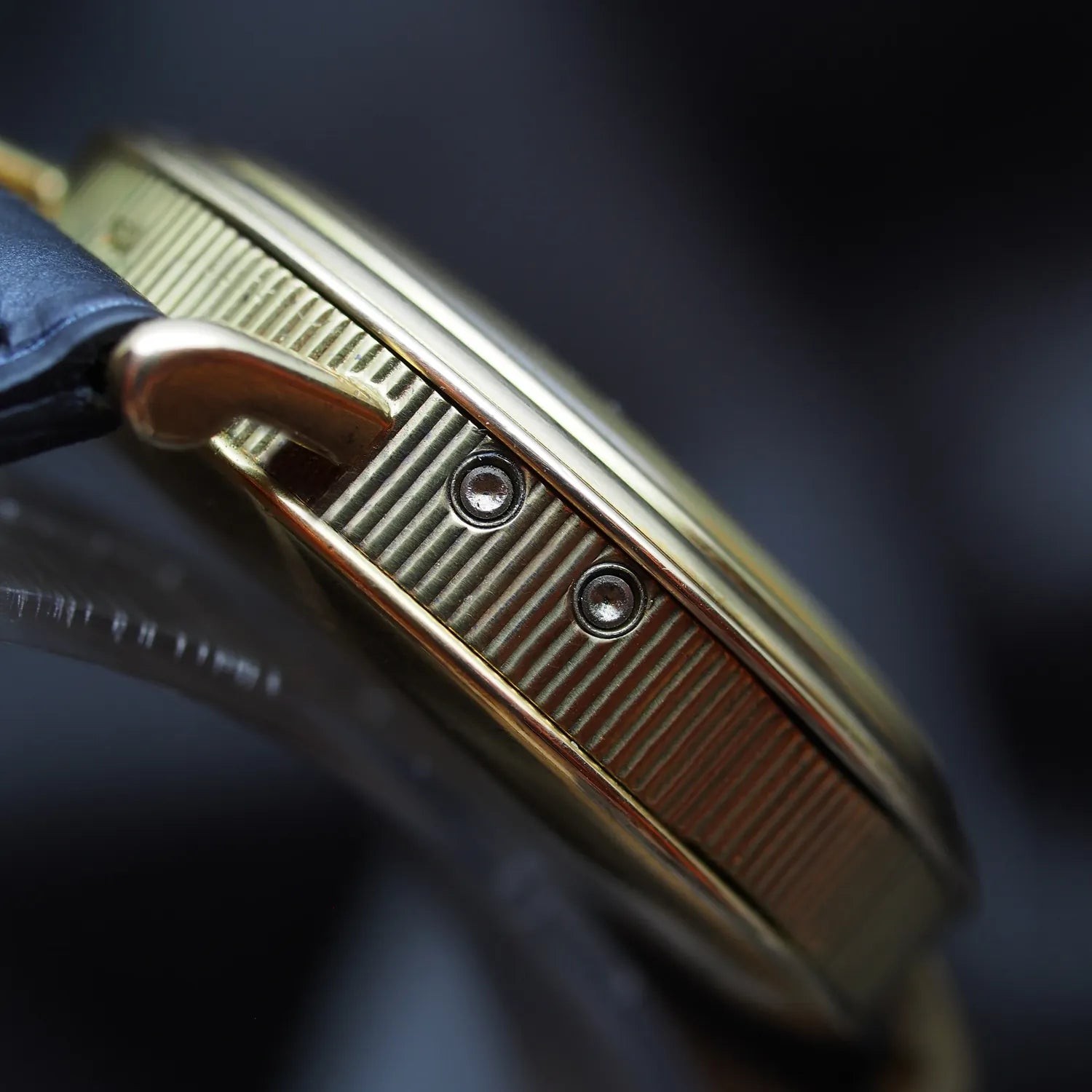 Eberhard And Co. Les Quantiemes Ref. 36012. Annual Calendar – side view