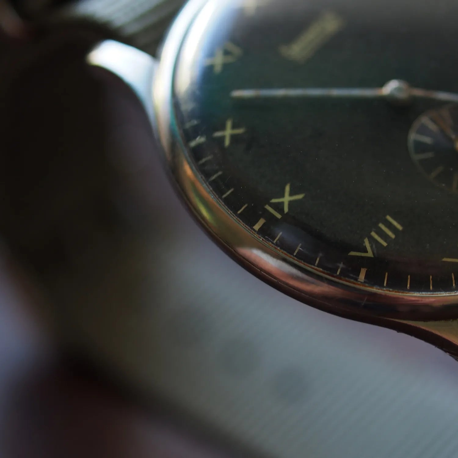 Eberhard Oversize – dial close-up