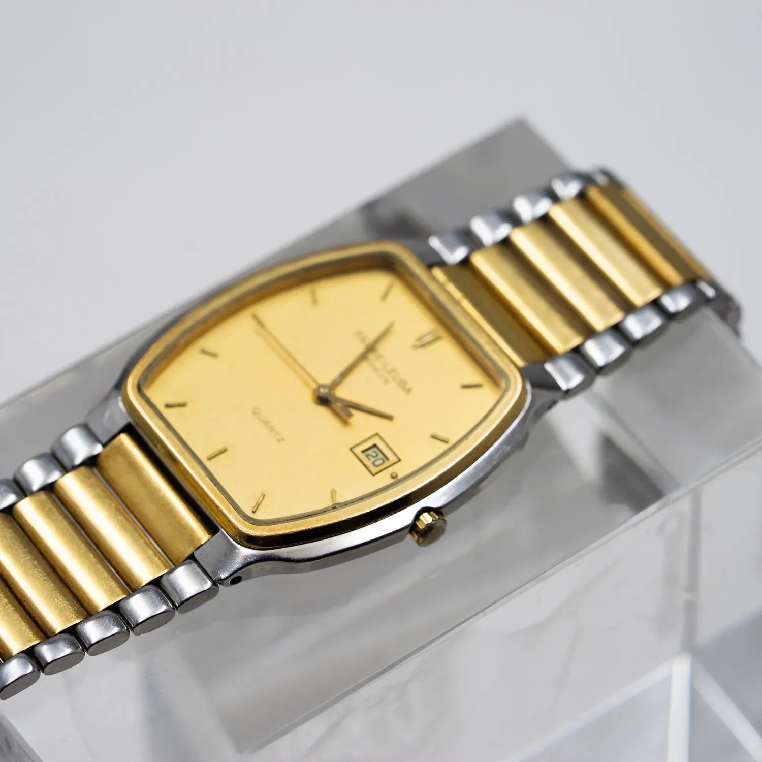 Favre-Leuba Geneve Ref. 2651-53 Men's Dress Watch – dial close-up