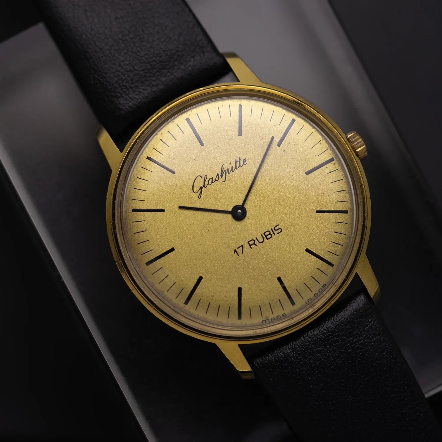 Glashutte 17 Rubies – front view