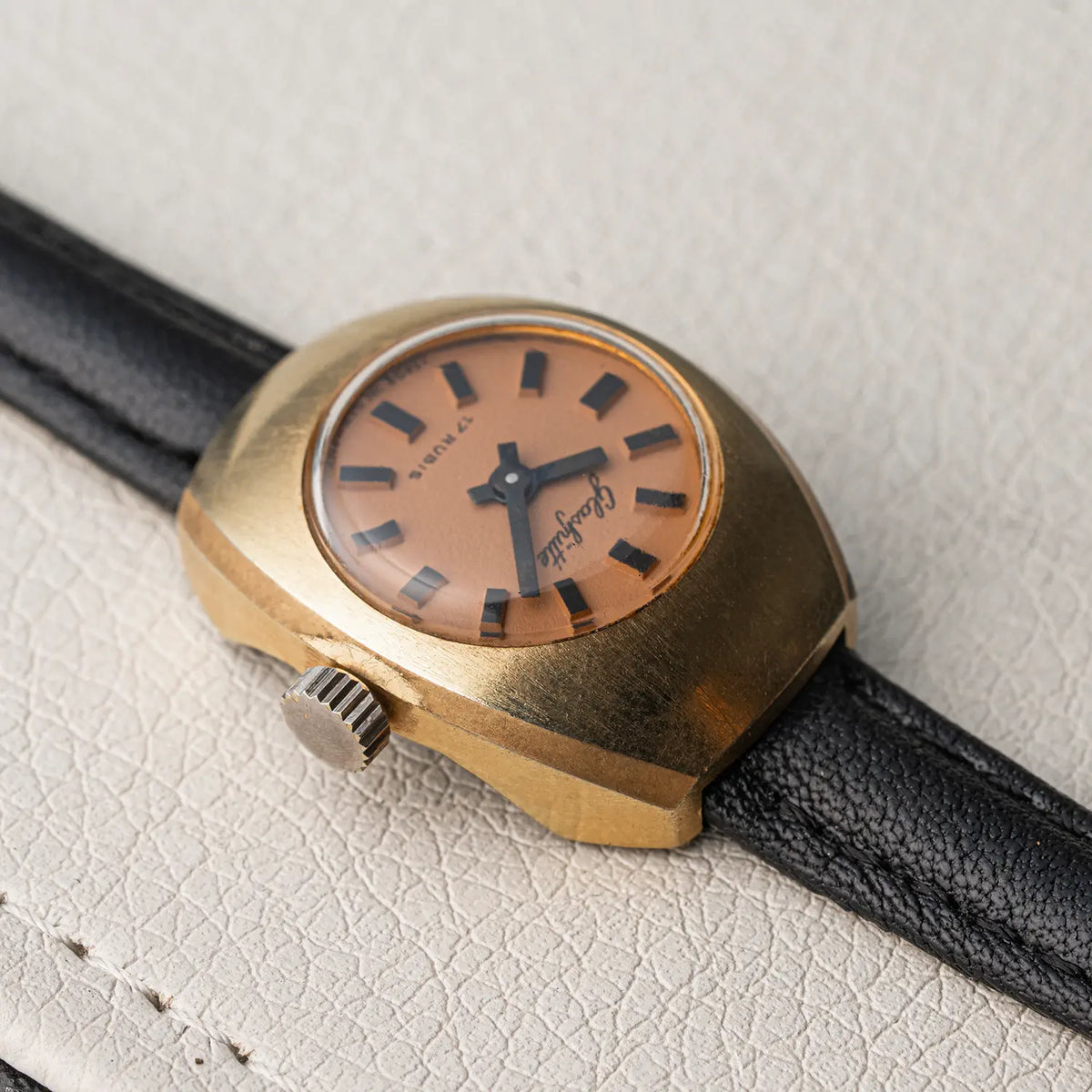 Glashutte, Cal. GUB 09-20, Women’s Manual Wind Crown
