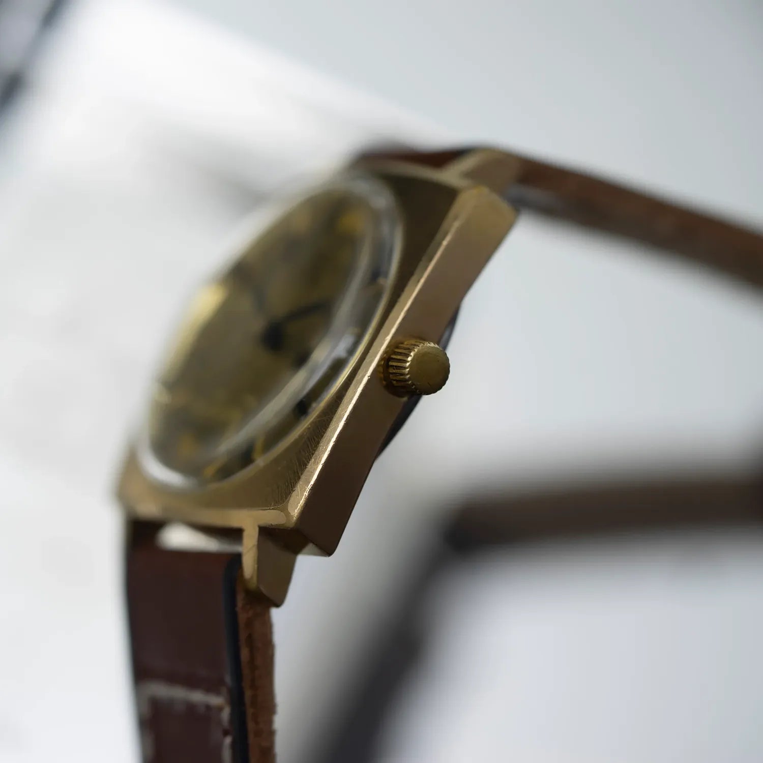 Gub Glashutte Spezimatic NVA Special Edition Cal. 75 – strap detail