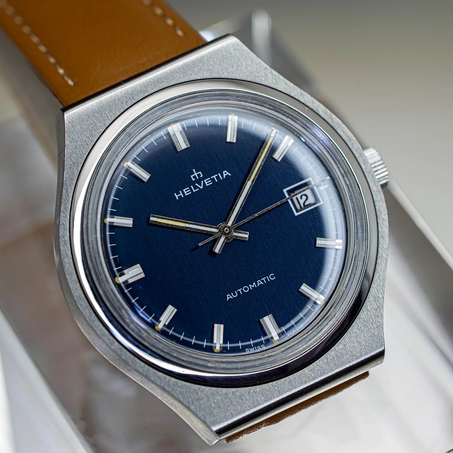 Helvetia Automatic Cal. ETA 2783 – dial close-up