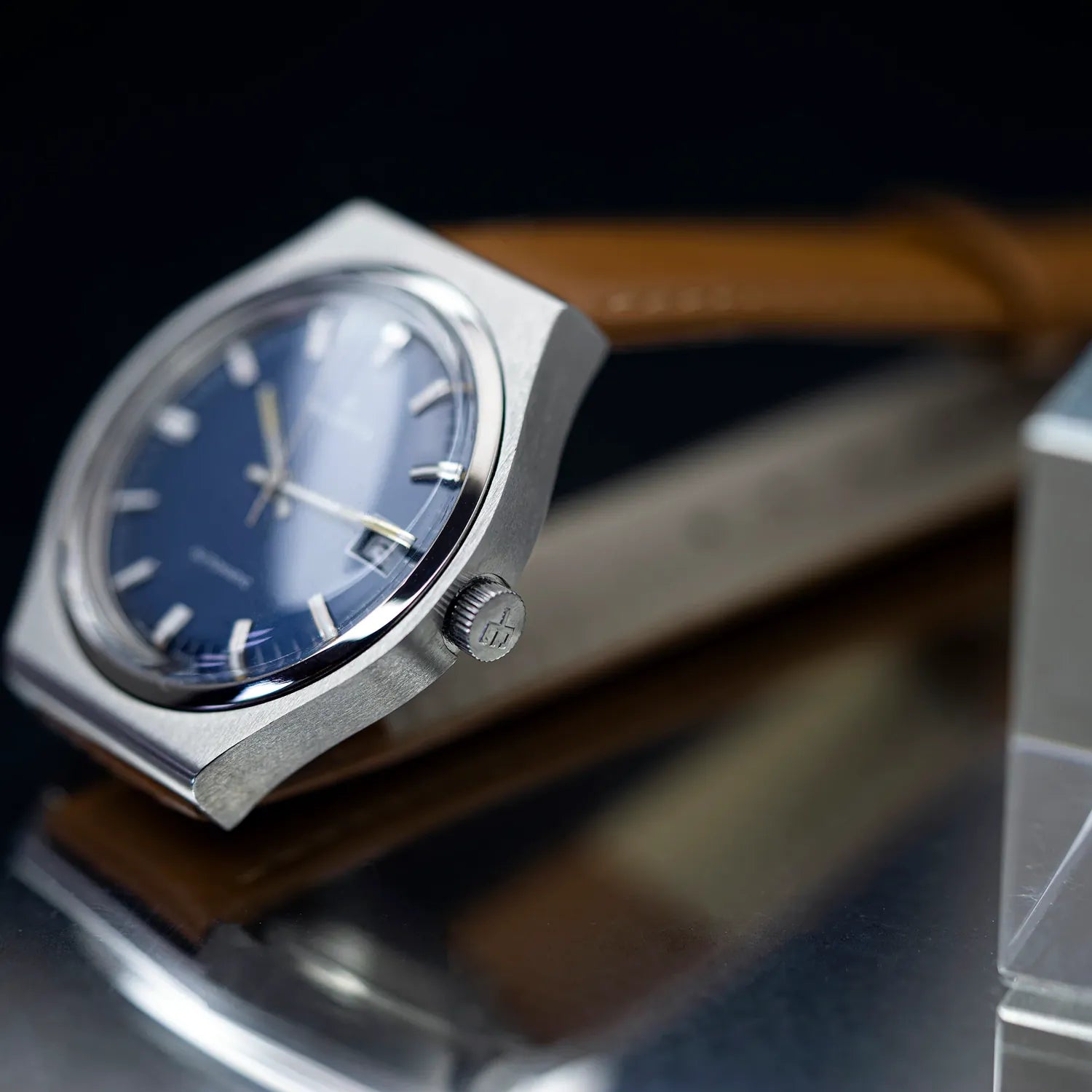 Helvetia Automatic Cal. ETA 2783 – side view alternative angle