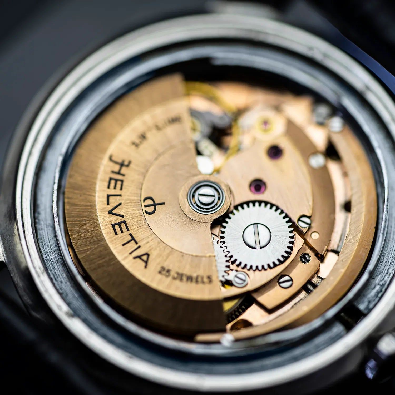 Helvetia Automatic Cal. H847 Men's Watch – dial close-up