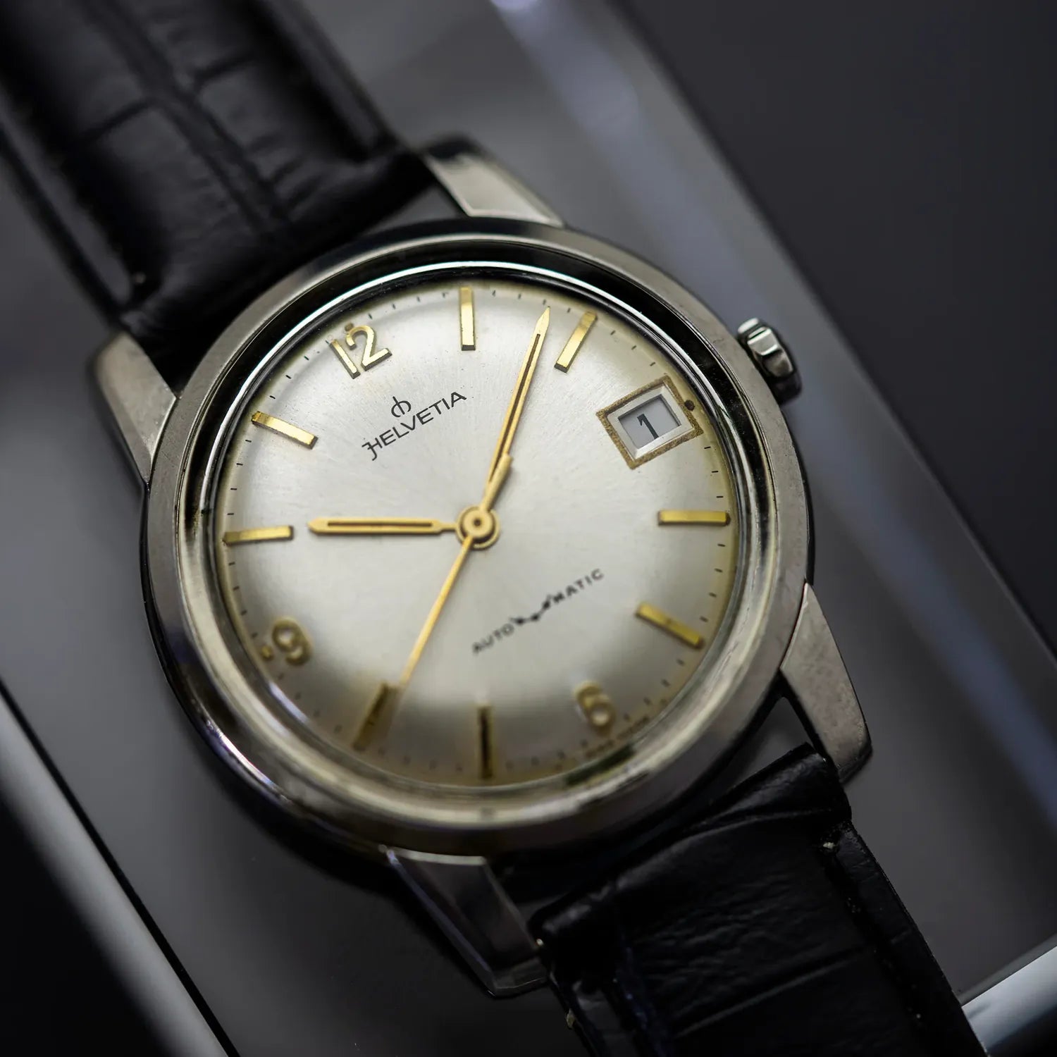 Helvetia Automatic Cal. H847 Men's Watch – front view