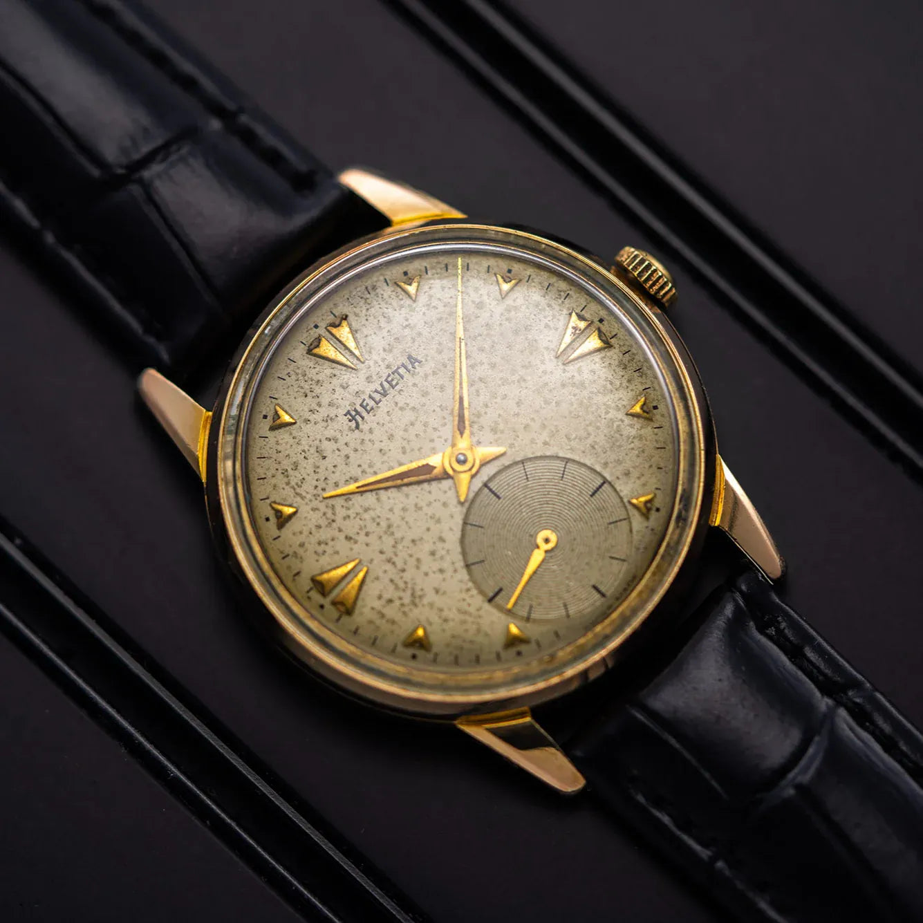 Helvetia Ref. 3145, Cal. H64 Vintage Men's Gold Plated Dress Watch – front view
