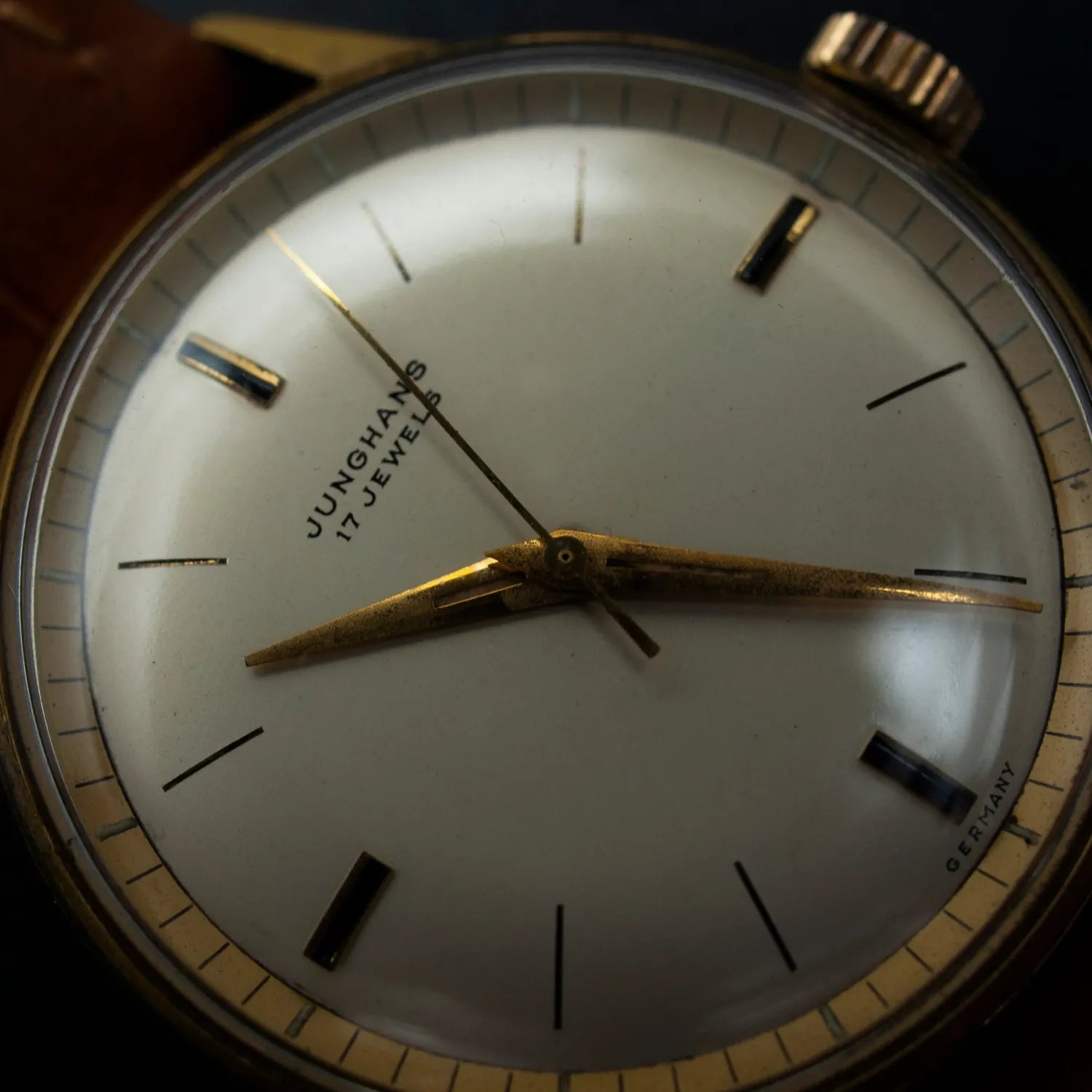 Junghans Cal. 93S1 – dial close-up