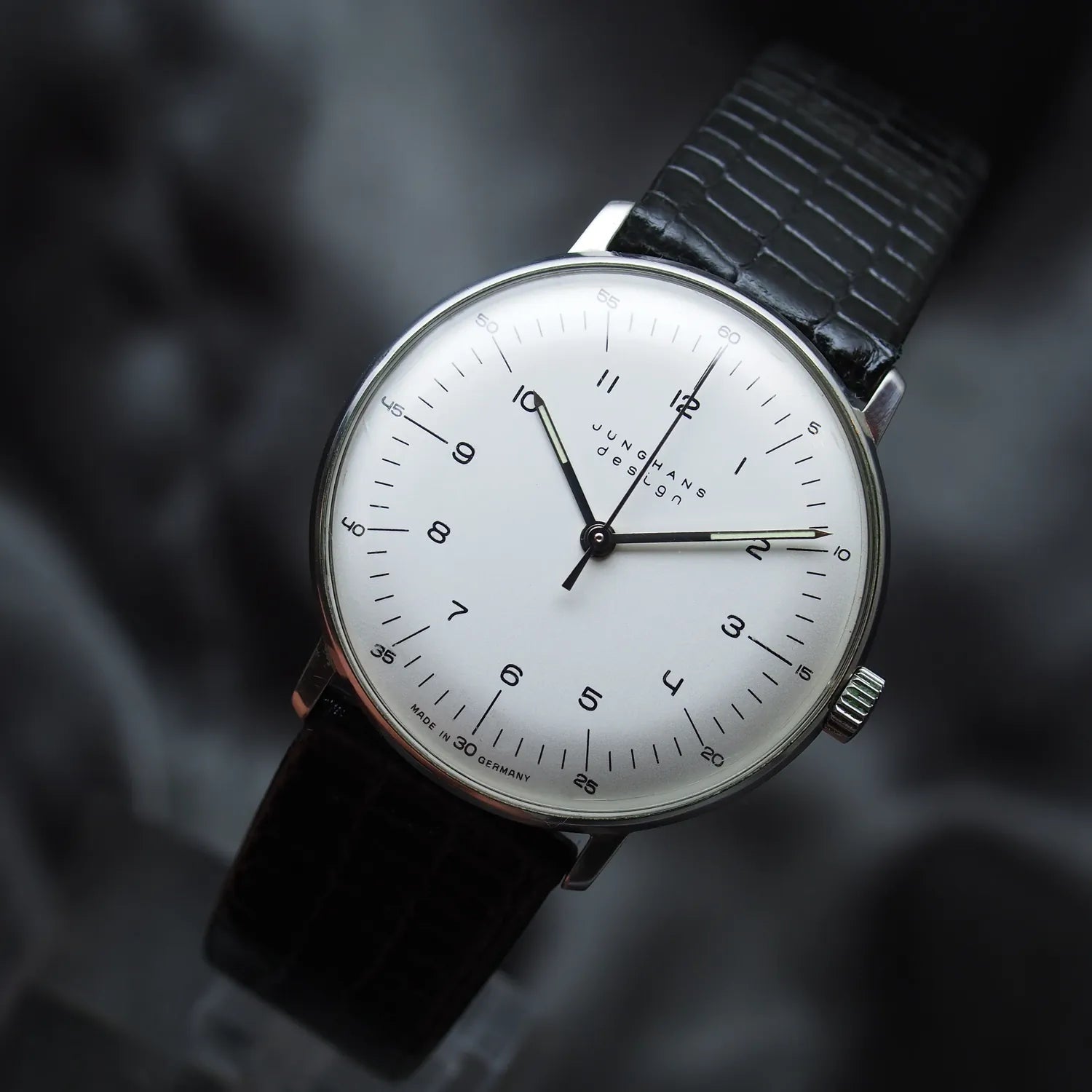 Junghans Max Bill Ref. 27.3701 802 – dial close-up